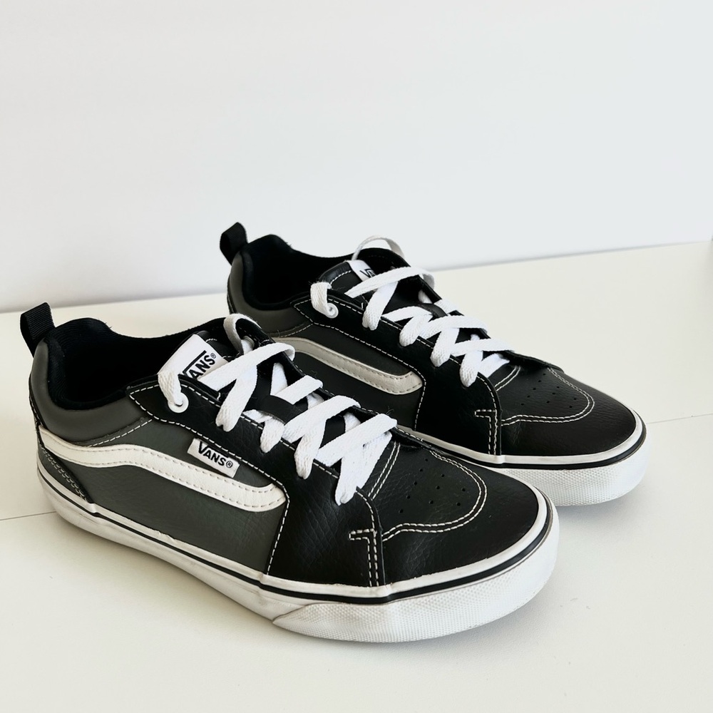 Vans Classic Black and White Low-Tops